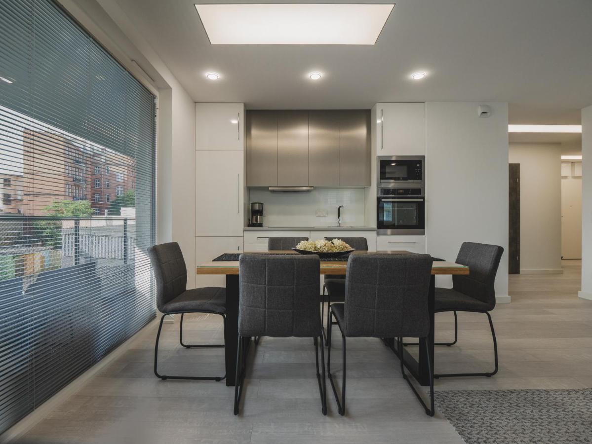 Apartamenty Homely Place Koziolki - Stary Rynek Poznan Dış mekan fotoğraf