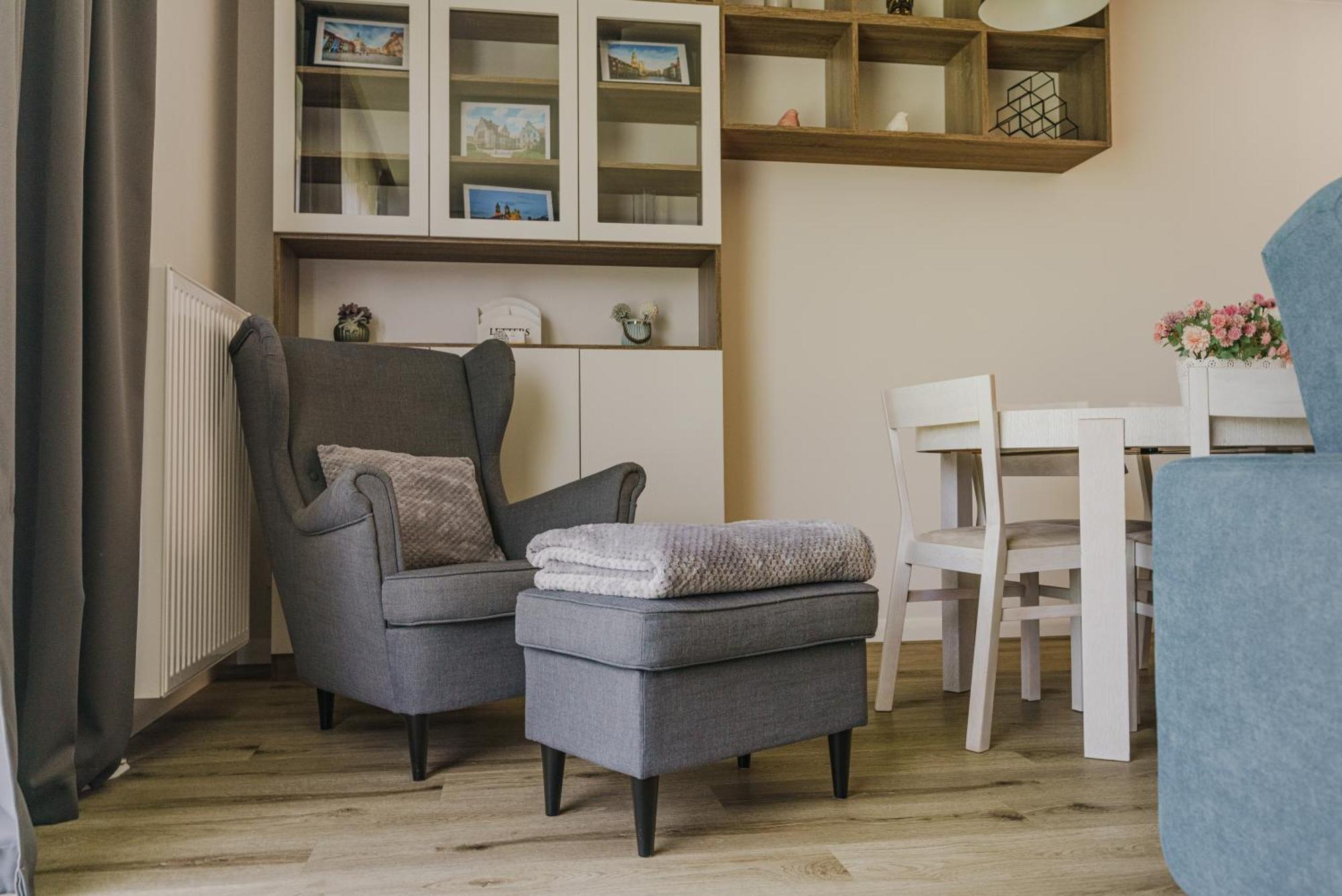 Apartamenty Homely Place Koziolki - Stary Rynek Poznan Oda fotoğraf